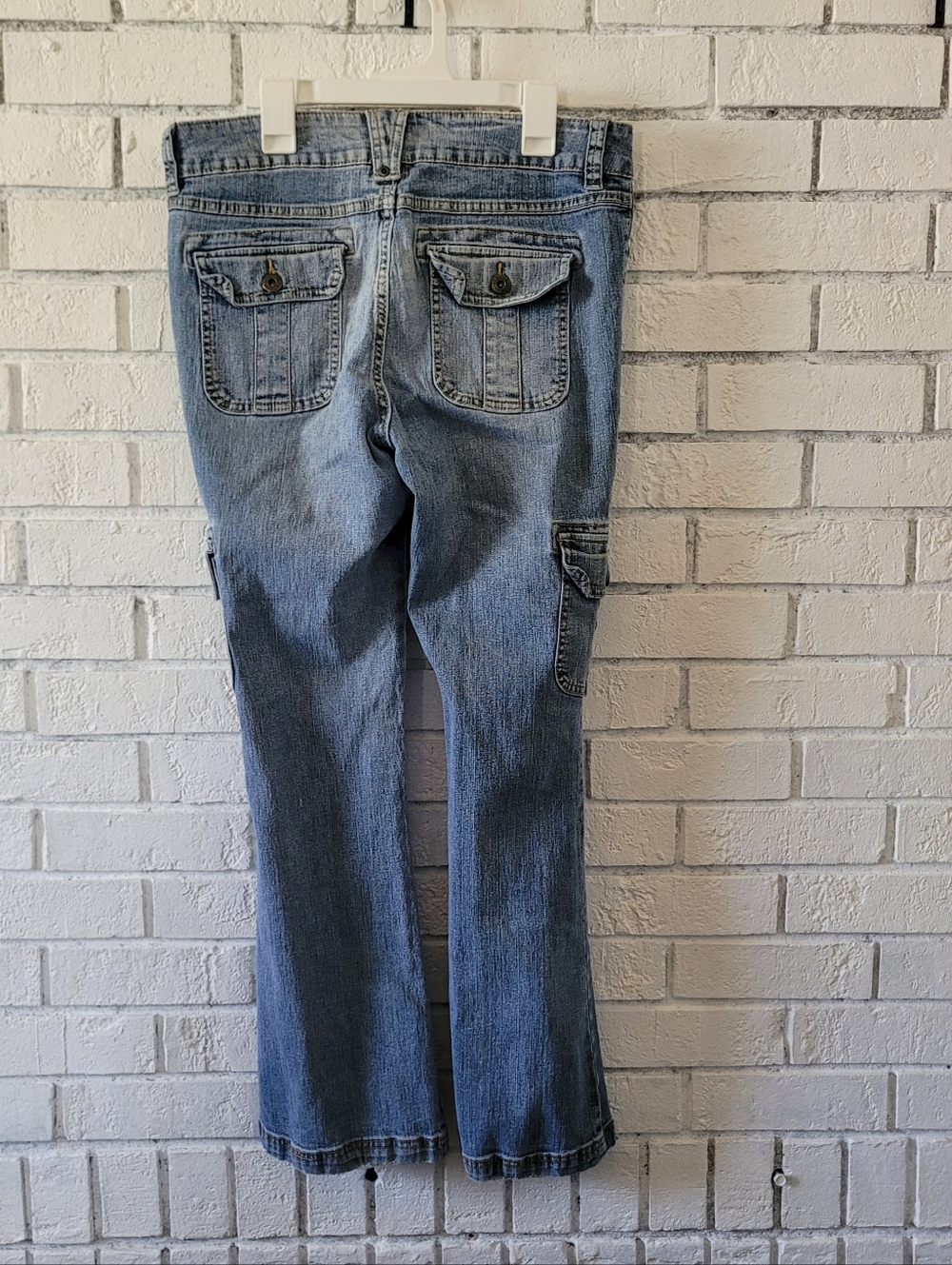 Y2K Arizona Jean Co. Cargo Flare Jeans Medium Wash Low-Mid Rise Juniors 14.5 - Picture 2 of 6